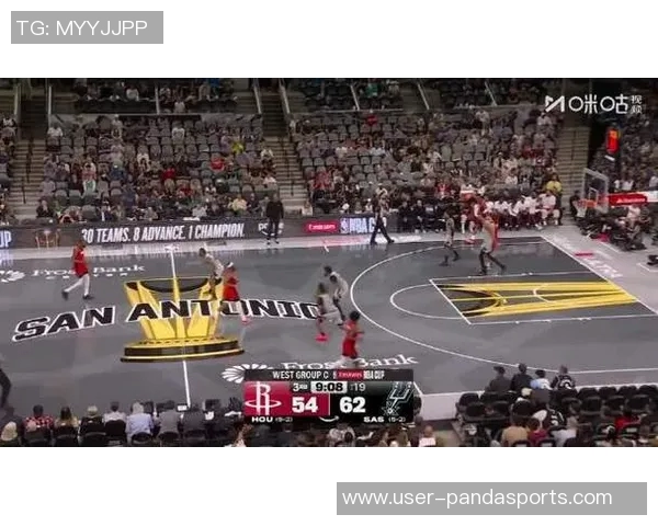 哈达威被阿门犯规引争议KD称队友认为是自我绊倒所致 哈达威被阿门犯规引争议KD称队友认为是自我绊倒所致