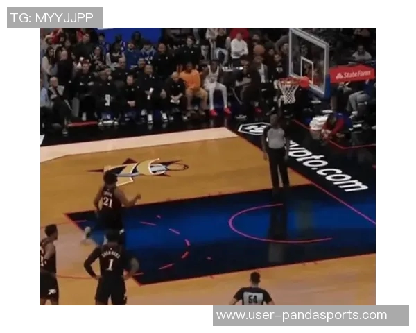 马祖拉谈A西蒙斯防守表现称其强度与专注力能让球队焕然一新