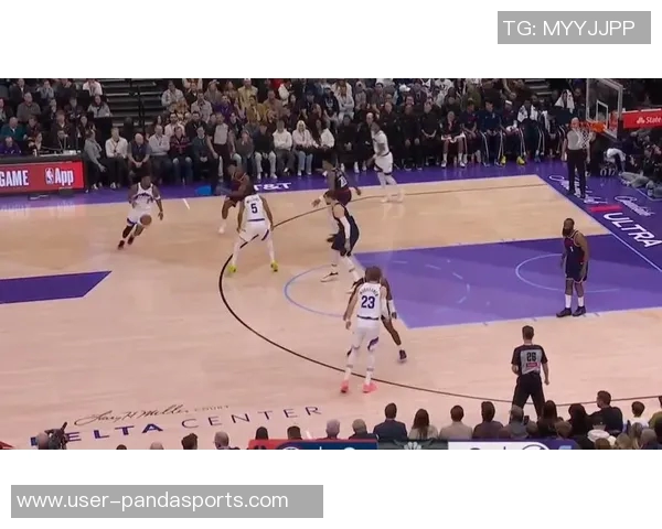 伦纳德次节狂砍19分半场12中7贡献21分3板4助攻力保比赛不被打花